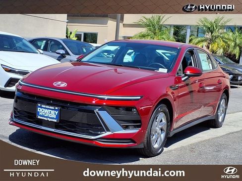 New 2026 Hyundai Sonata SE FWD image 1