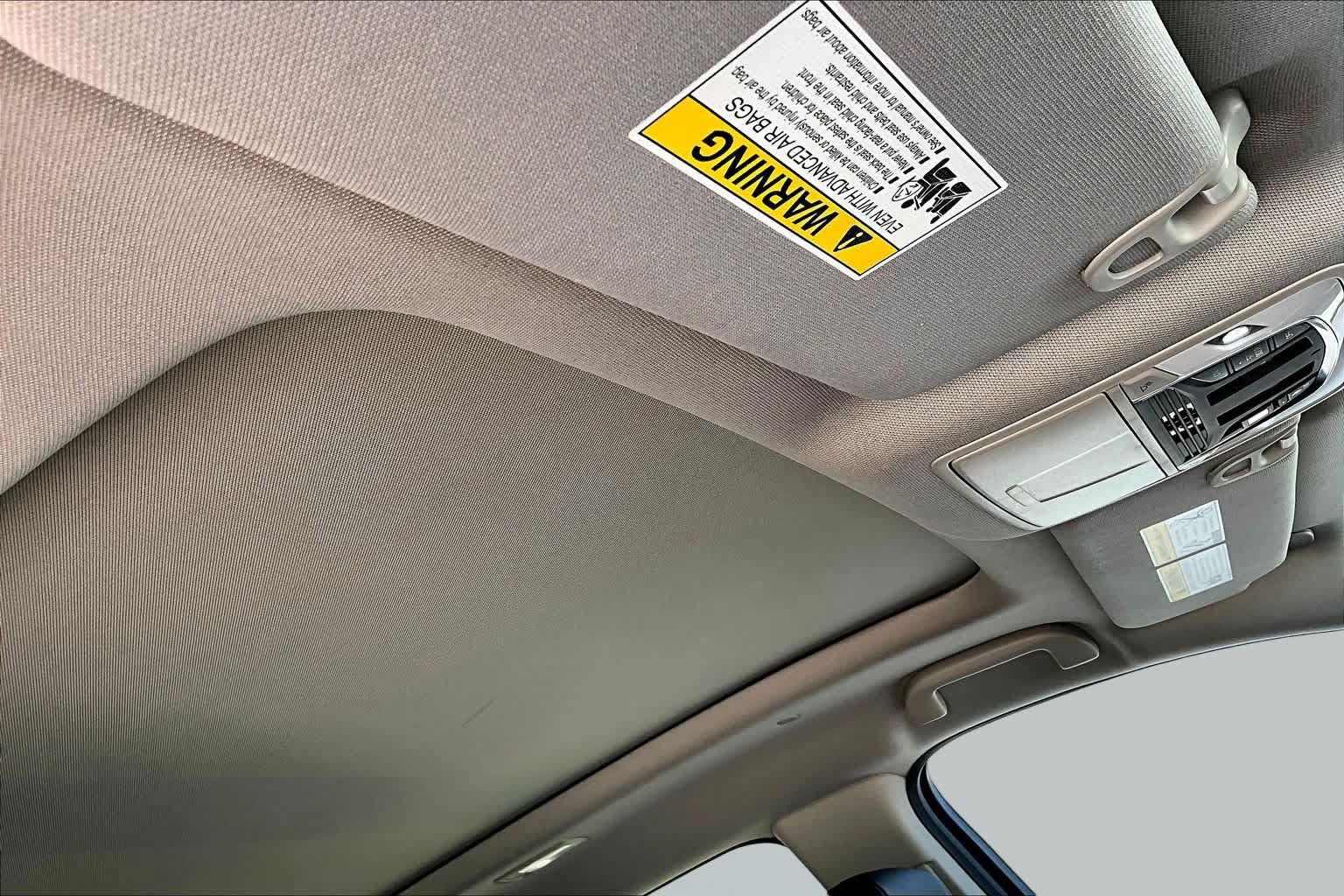 Used 2022 Acura MDX FWD image 14