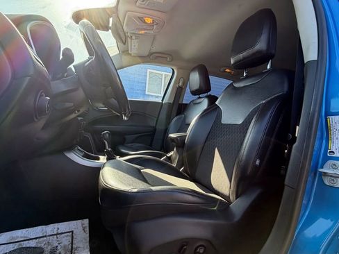 Used 2019 Jeep Compass Latitude w/ Popular Equipment Group image 12