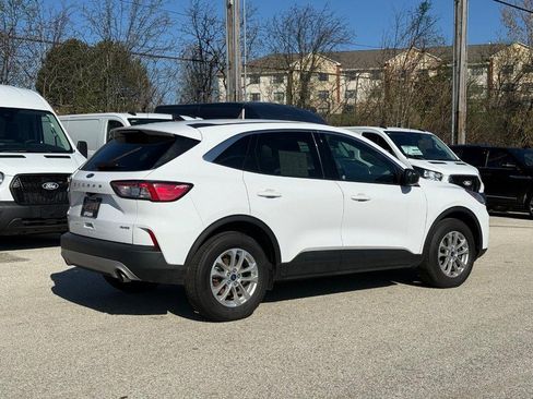 Certified 2022 Ford Escape SE AWD/4WD image 3