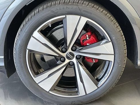 New 2026 Audi SQ5 Premium Plus AWD/4WD image 11
