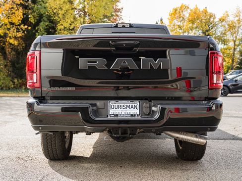New 2026 RAM 2500 Laramie AWD/4WD image 6