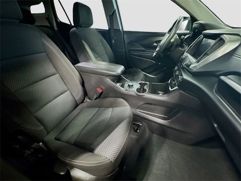 Used 2022 GMC Terrain SLE w/ Driver Convenience Package image 30