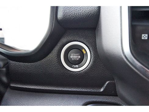 Used 2024 RAM 1500 Laramie image 20