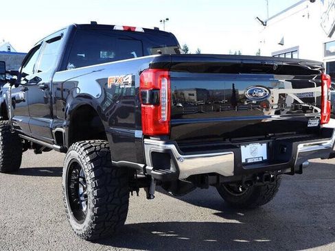 Used 2024 Ford F350 Lariat w/ Lariat Ultimate Package image 3