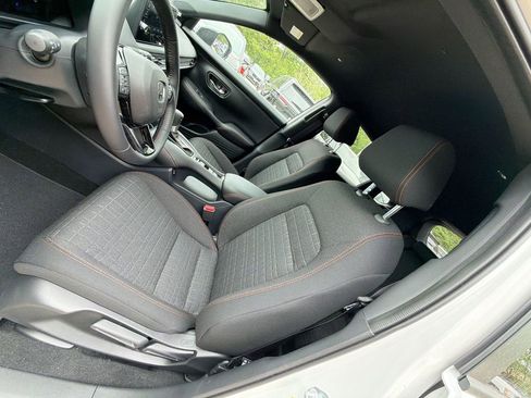 New 2026 Honda HR-V Sport image 13