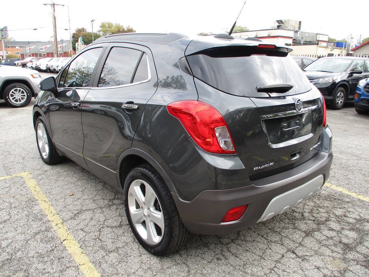 Used 2016 Buick Encore FWD image 2