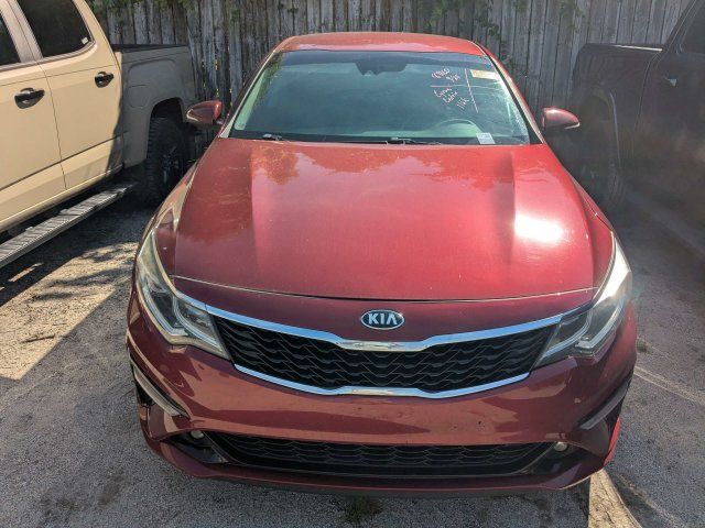 Used 2020 Kia Optima S FWD image 2