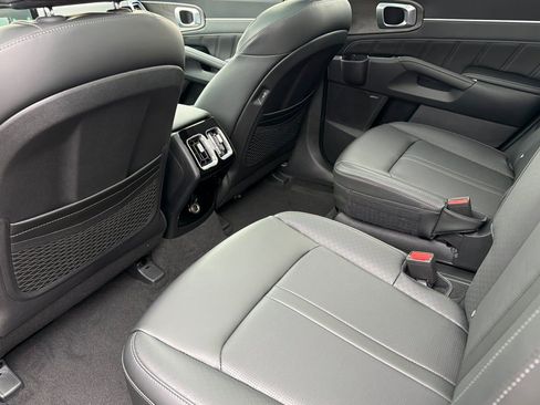 New 2026 Kia Sorento SX image 10