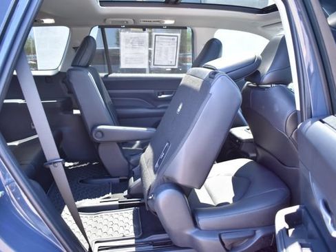 Used 2024 Toyota Grand Highlander AWD image 42