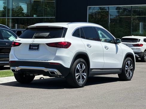 Certified 2025 Mercedes-Benz GLA 250 image 3