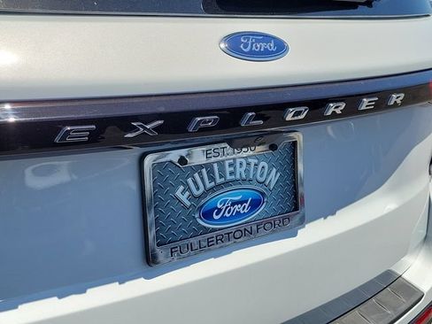 New 2026 Ford Explorer Active w/ Active Comfort Package RWD image 9
