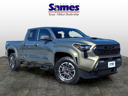 Used 2024 Toyota Tacoma TRD Sport w/ TRD Sport Upgrade Package image 1