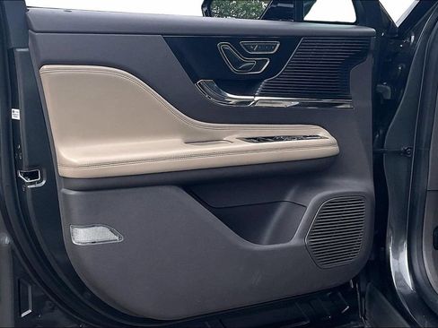 Used 2020 Lincoln Corsair FWD image 23