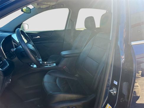 Used 2022 Chevrolet Equinox Premier image 21