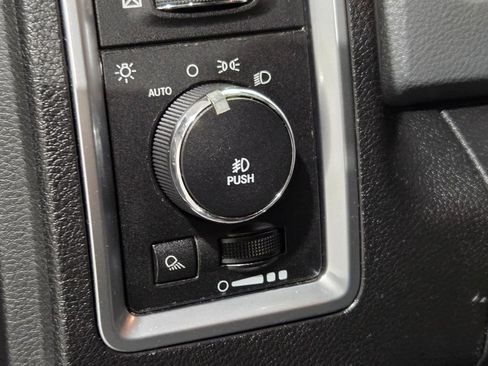 Used 2013 RAM 2500 Big Horn image 13