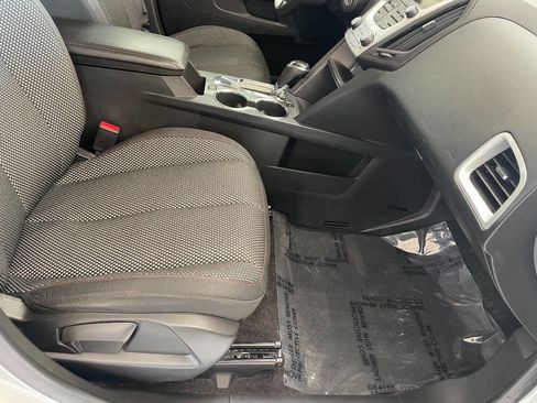 Used 2016 Chevrolet Equinox LT w/ Convenience Package image 29