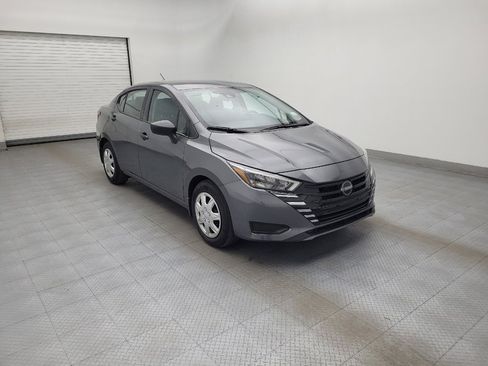 Used 2025 Nissan Versa S w/ Trunk Package image 13