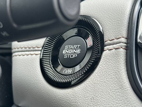 Used 2022 Jeep Compass Limited w/ Elite Group image 34