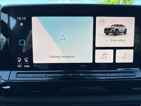 New 2026 Volkswagen Atlas Cross Sport SE FWD image 26