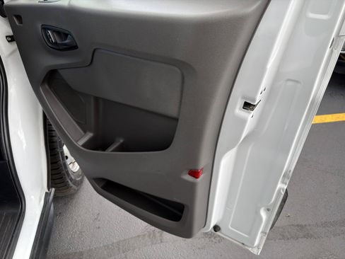 Used 2023 Ford Transit 250 Medium Roof RWD image 13