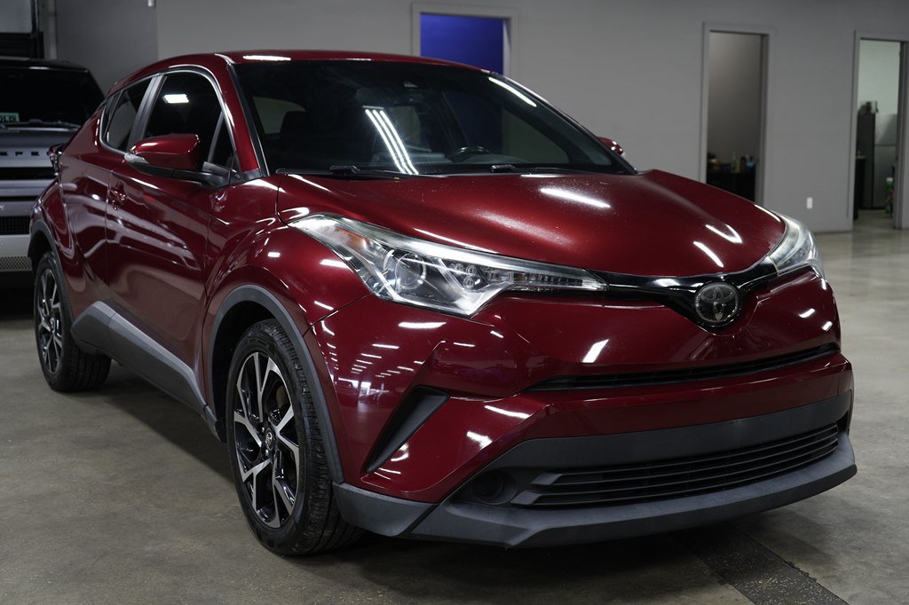 Used 2018 Toyota C-HR XLE FWD image 7