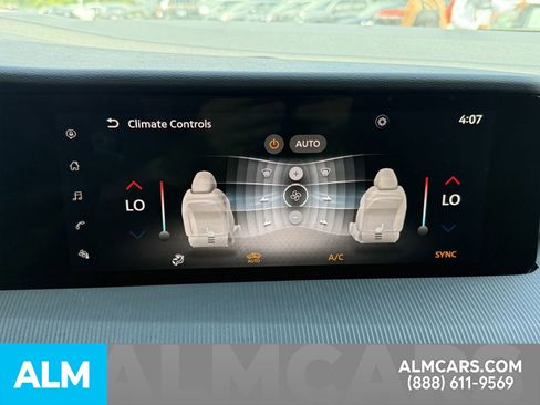 Certified 2025 Nissan Murano SV image 15