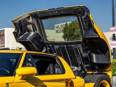 Used 2006 Ford GT image 75