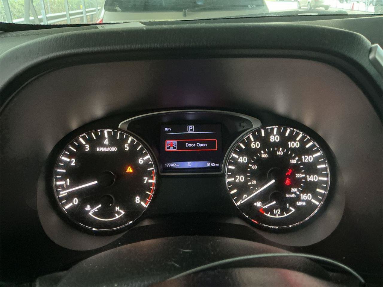 Used 2018 Nissan Pathfinder SV FWD image 13
