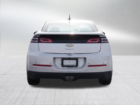 Used 2013 Chevrolet Volt Premium w/ Premium Trim Package image 6