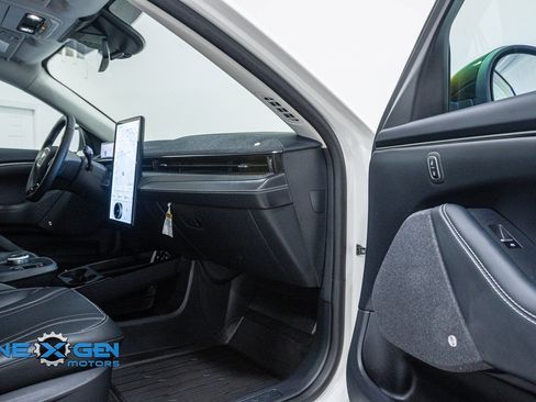 Used 2024 Ford Mustang Mach-E Premium image 38