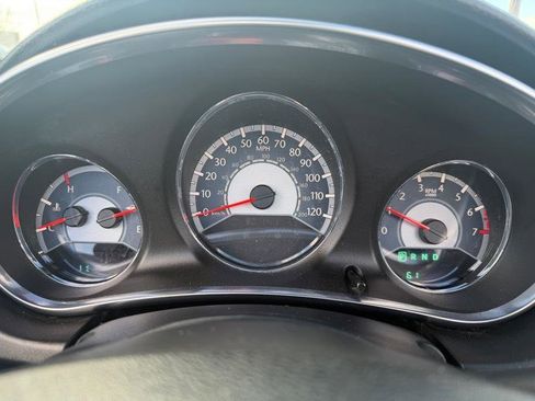 Used 2013 Chrysler 200 Touring image 16