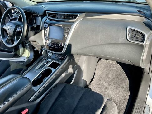 Used 2021 Nissan Murano SV image 25