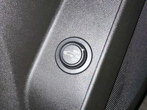 Used 2024 Chevrolet Equinox RS w/ LPO, Floor Liner Package AWD/4WD image 20