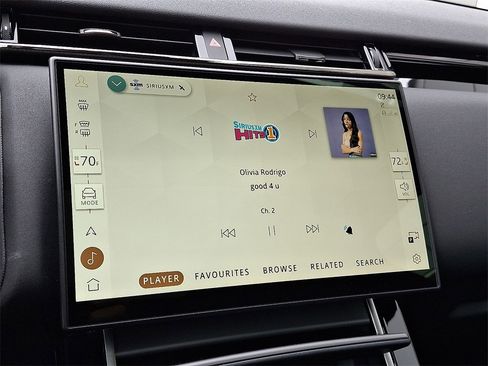 New 2026 Land Rover Range Rover Velar S image 14