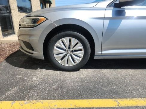 Used 2020 Volkswagen Jetta S image 9