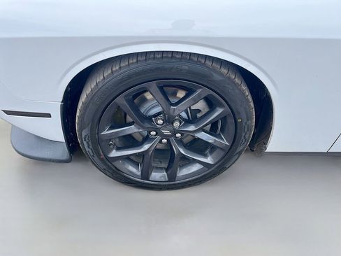 Used 2022 Dodge Challenger GT w/ Driver Convenience Group image 29