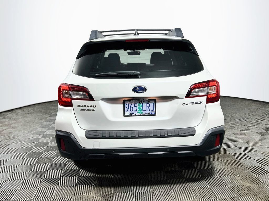 Used 2019 Subaru Outback 2.5i Limited AWD/4WD image 6