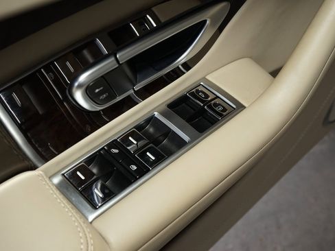 Used 2012 Bentley Continental GT image 23