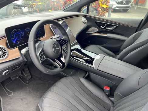 Used 2023 Mercedes-Benz EQS 450+ Sedan image 13