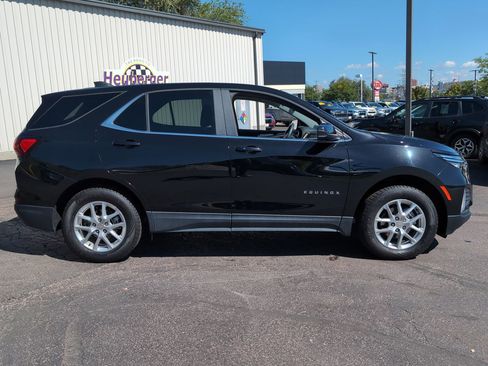 Used 2023 Chevrolet Equinox LT w/ Driver Convenience Package image 8