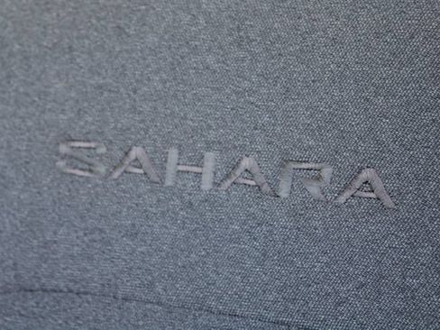 Used 2024 Jeep Wrangler Unlimited Sahara AWD/4WD image 39