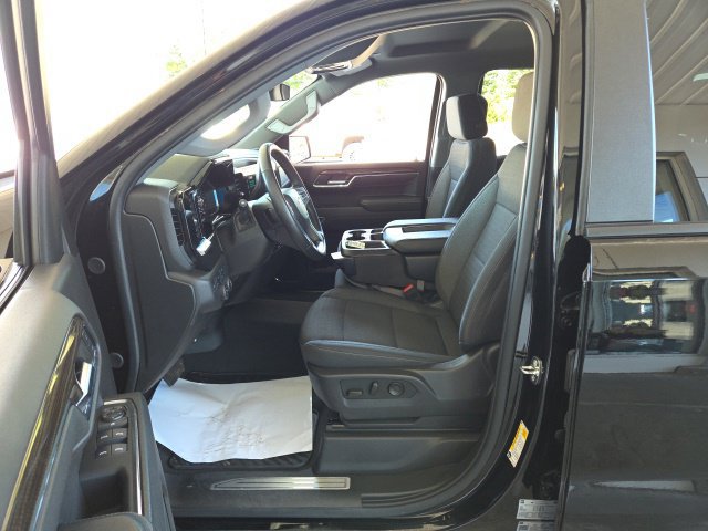 Used 2024 Chevrolet Silverado 1500 LT AWD/4WD image 21