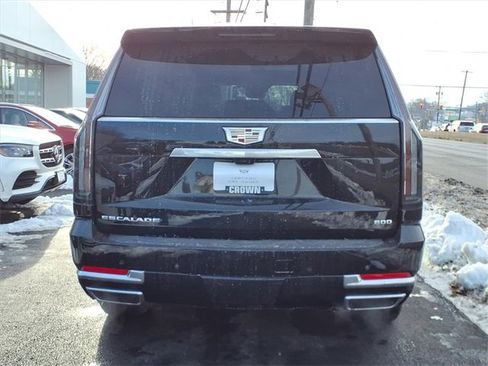 Certified 2025 Cadillac Escalade ESV Premium Luxury w/ LPO, Floor Liner Package image 4