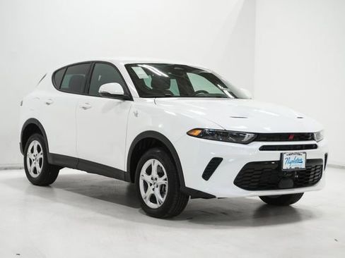 Used 2024 Dodge Hornet GT image 4