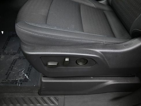 Used 2024 Chevrolet Silverado 1500 Custom Trail Boss AWD/4WD image 15