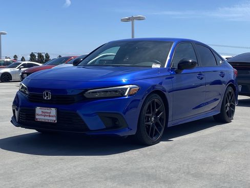 Used 2024 Honda Civic Sport image 6