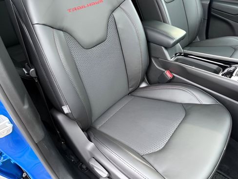 New 2026 Jeep Compass Trailhawk image 17