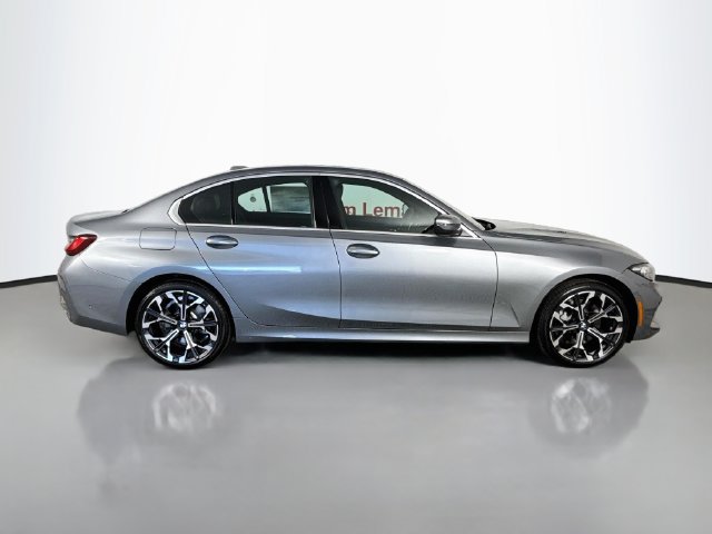 New 2026 BMW 330i xDrive Sedan w/ Premium Package AWD/4WD image 8
