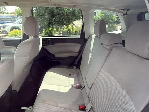 Used 2018 Subaru Forester 2.5i Premium AWD/4WD image 14